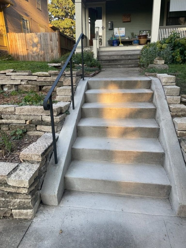 6-, 7-, 8-Foot In-Ground Steel Handrail For Stairs – WAEXX